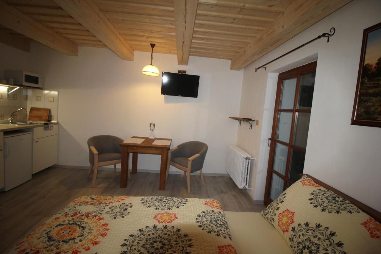 Apartmany U Knajflu Ceske Petrovice Экстерьер фото